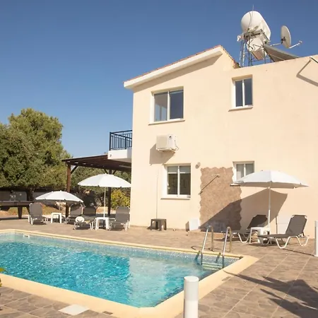 Gavalas Villa Peyia